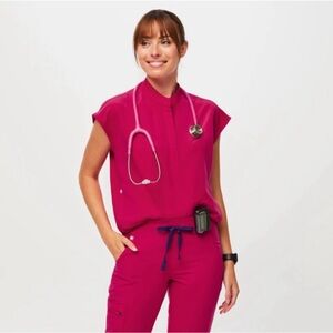 FIGS ultra Rose scrub set